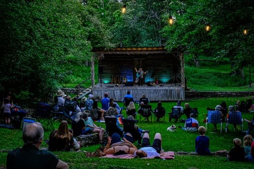 Gail Ryder on Stage with audience